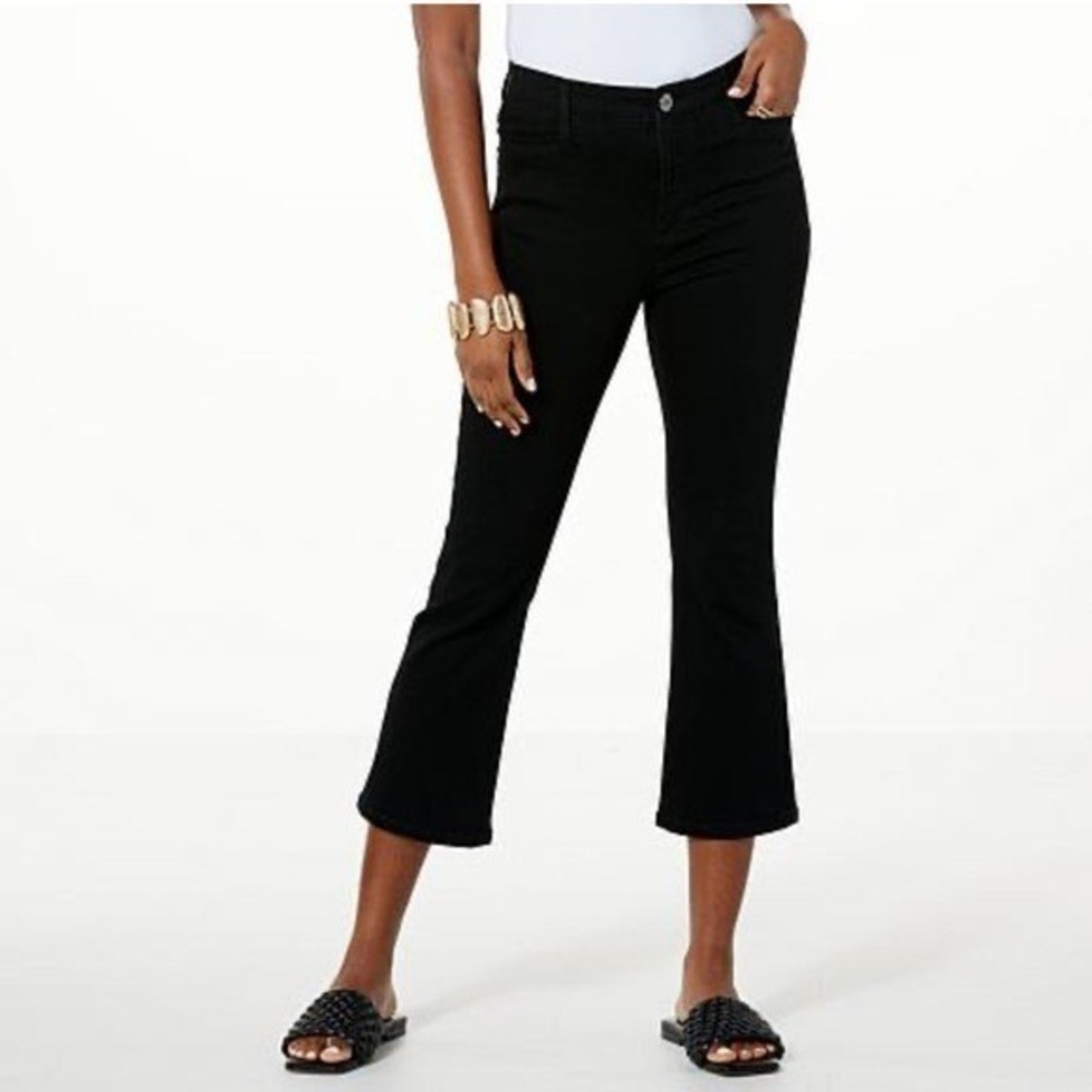 WynneDenim Performance Stretch Kick Flare Crop Jean Black - 10